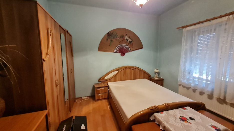 Apartament 2 camere curte comuna/2 proprietari in curte - Poză 17