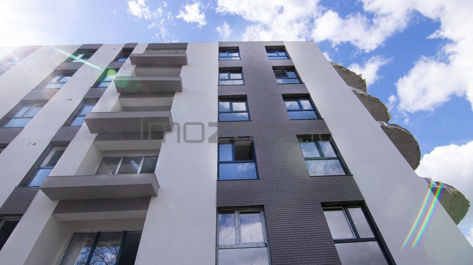 The Building 67 - Liniei 20 - Poză 1