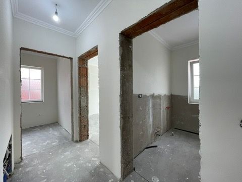 Duplex desparțit - 5 camere și 3 băi- Moșnița Nouă - Poză 9