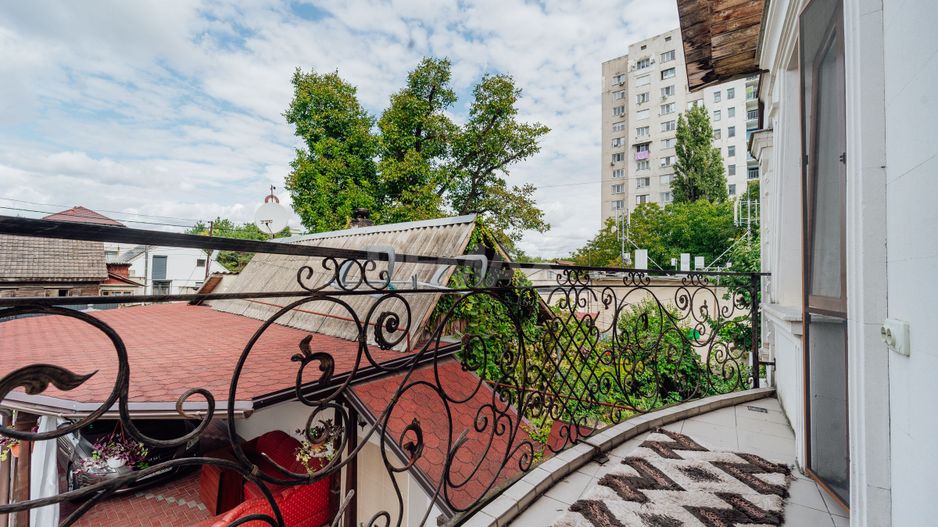 Casă individuală cu 6 camere în Buiucani, lângă Dendrarium și Valea Morilor - Poză 20