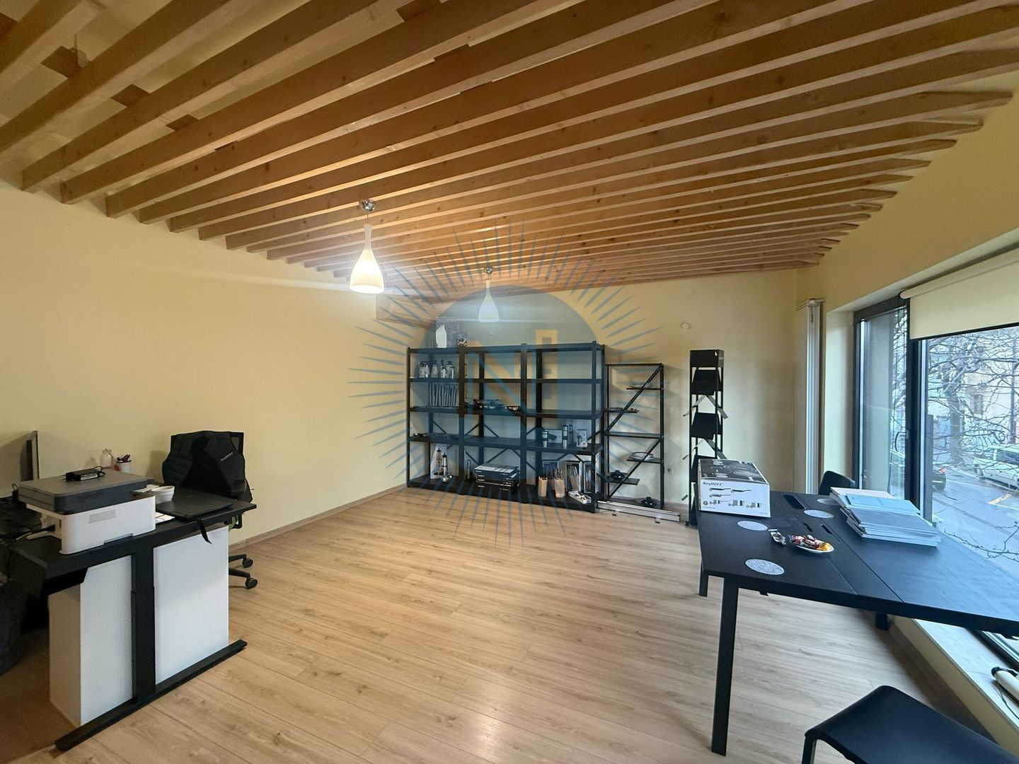 Spatiu comercial /Birouri stradal - Poză 5