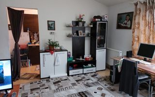 Vand apartament cu 1 camera in Floresti. - Poză 1
