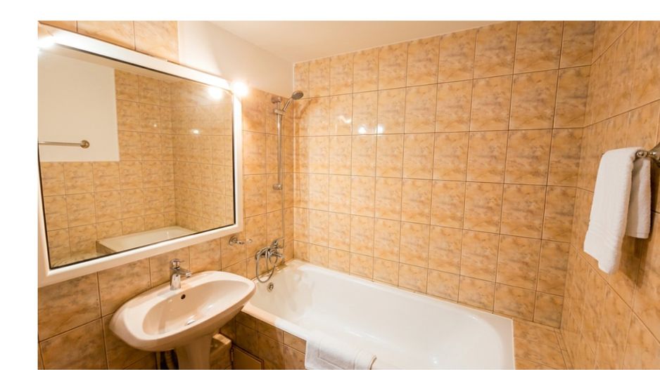 Vânzare Apartament 2 camere Sebastian - Poză 6