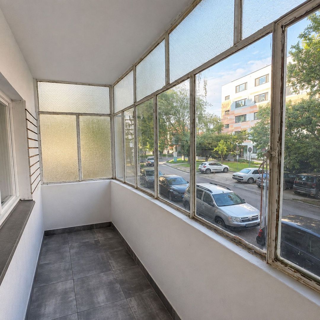 Apartament decomandat cu 3 camere și 2 băi, zona Complex Studențesc - Poză 10