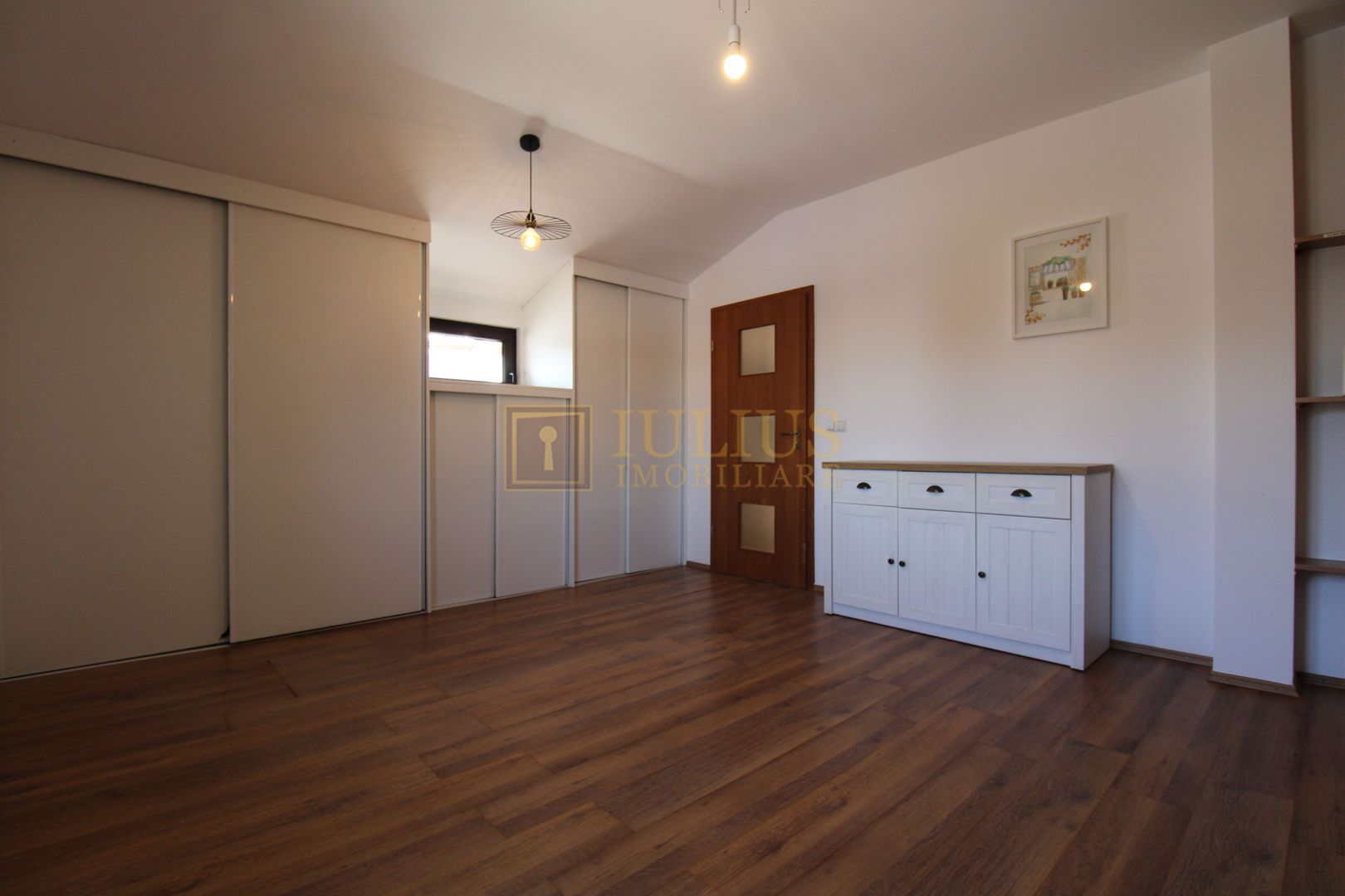 Braytim, casa ideala pentru activitati comericiale/birouri. - Poză 21