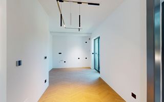 Loft Spectaculos cu Design Industrial - Poză 5