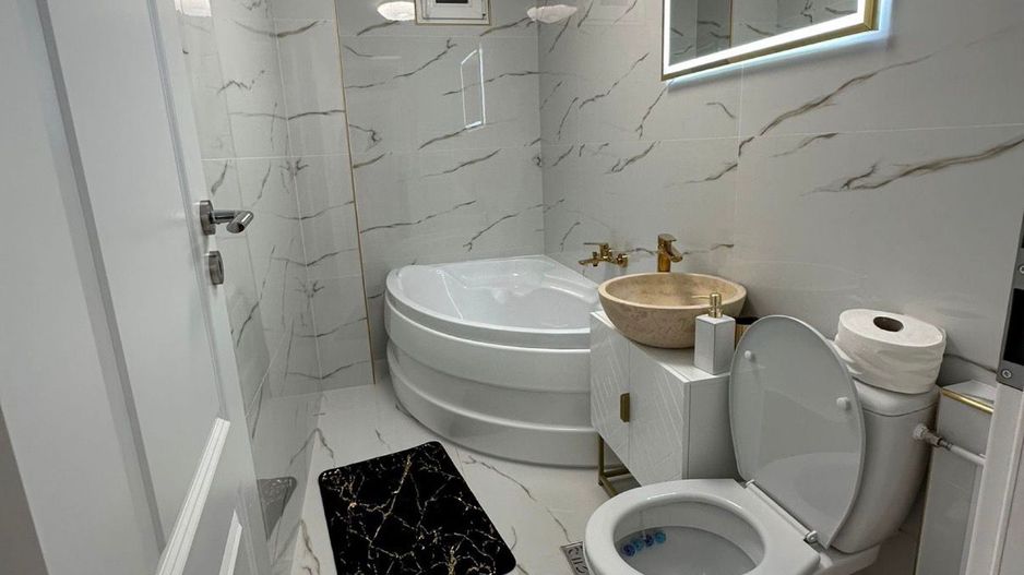 AP. 3 CAMERE VITAN, REABILITAT, MOBILAT MODERN, BUCATARIE INCHISA - Poză 5