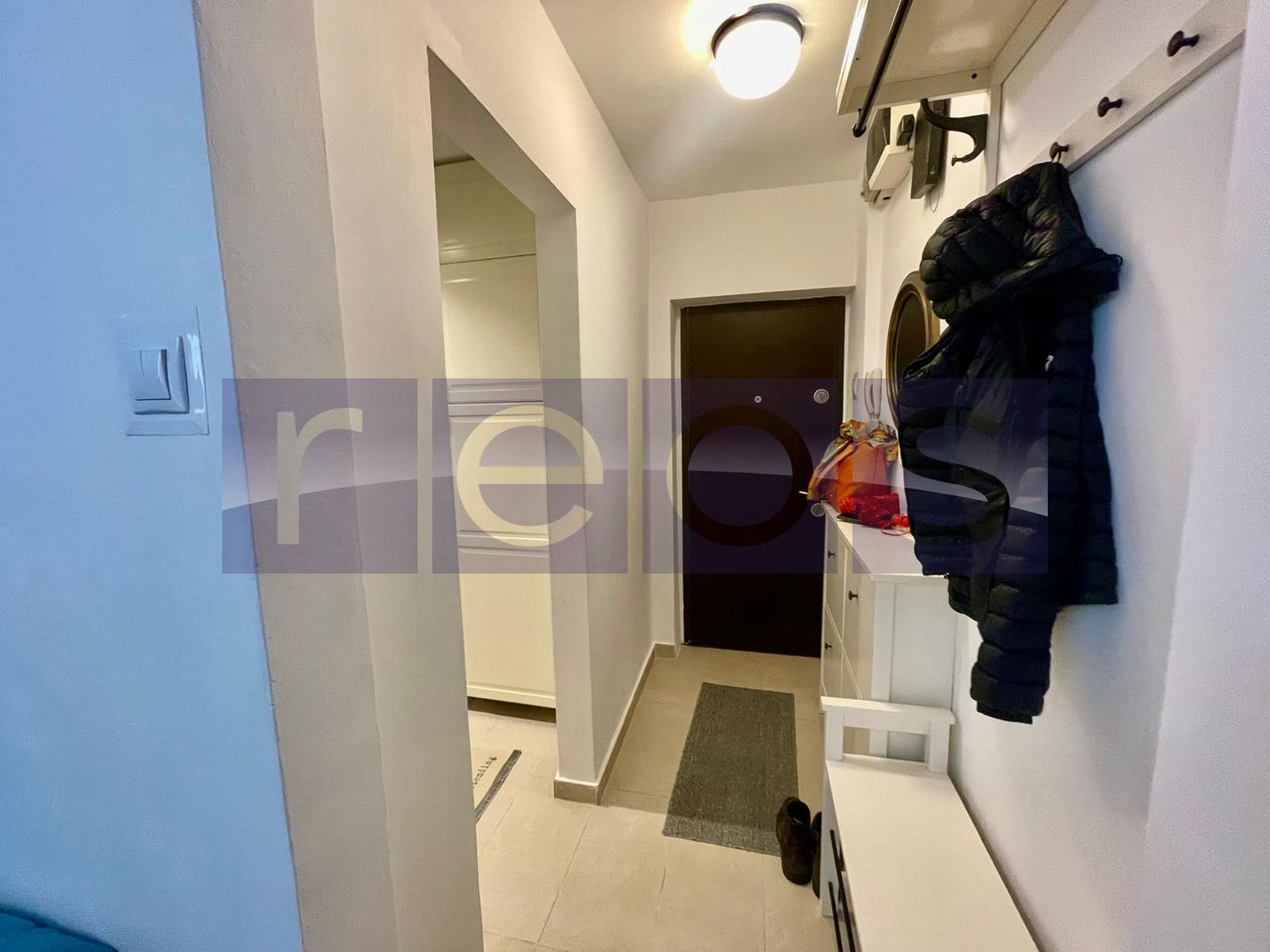 VANZARE APARTAMENT 2 CAMERE METROU PIATA ROMANA ULTRACENTRAL 40MP - Poză 6