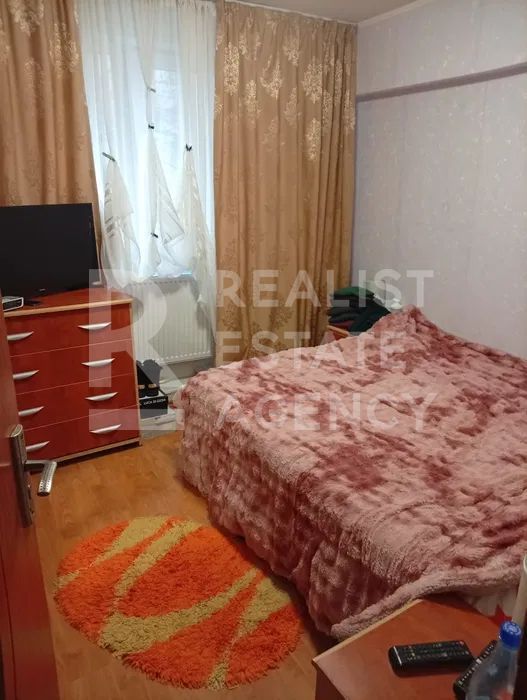Vânzare, apartament cu 3 camere în zona Militari - Poză 5