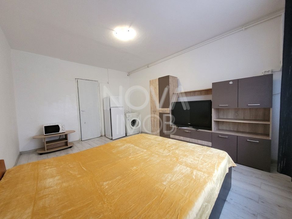Garsoniera de inchiriat. Str. Vasile Aaron - Poză 1