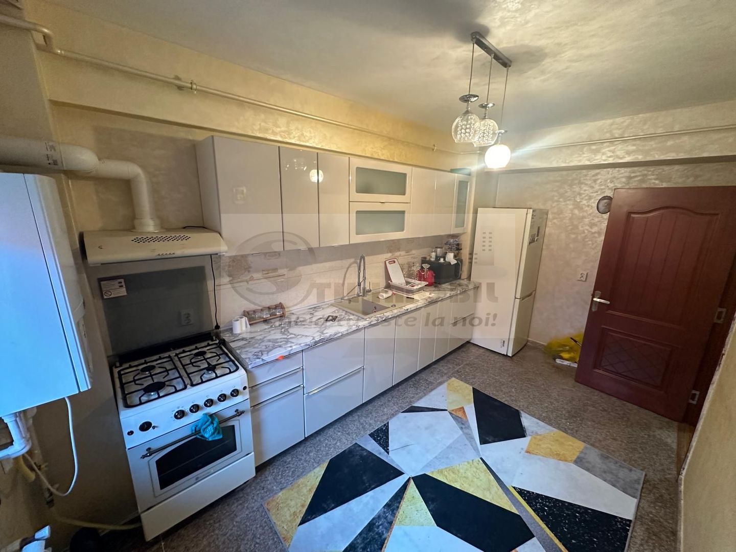 Ap 50 mp, 2 camere, mobilat utilat, zona- Gara Nicolina – 95.000 € neg - Poză 3