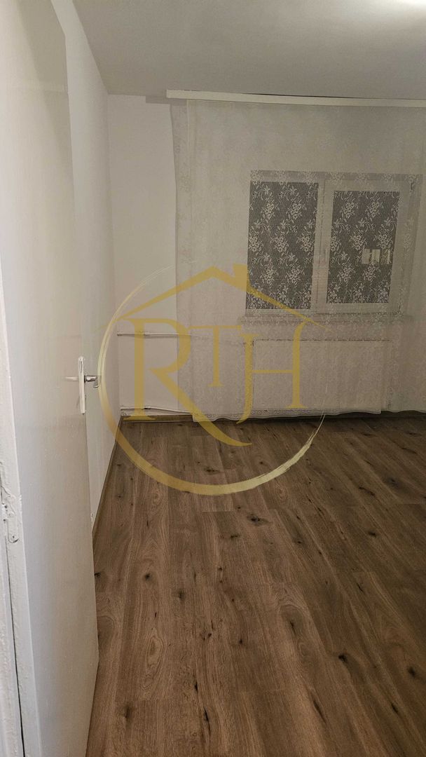 Oferim spre vânzare Apartament cu 2 camere decomandat - zona Lipovei - Poză 2
