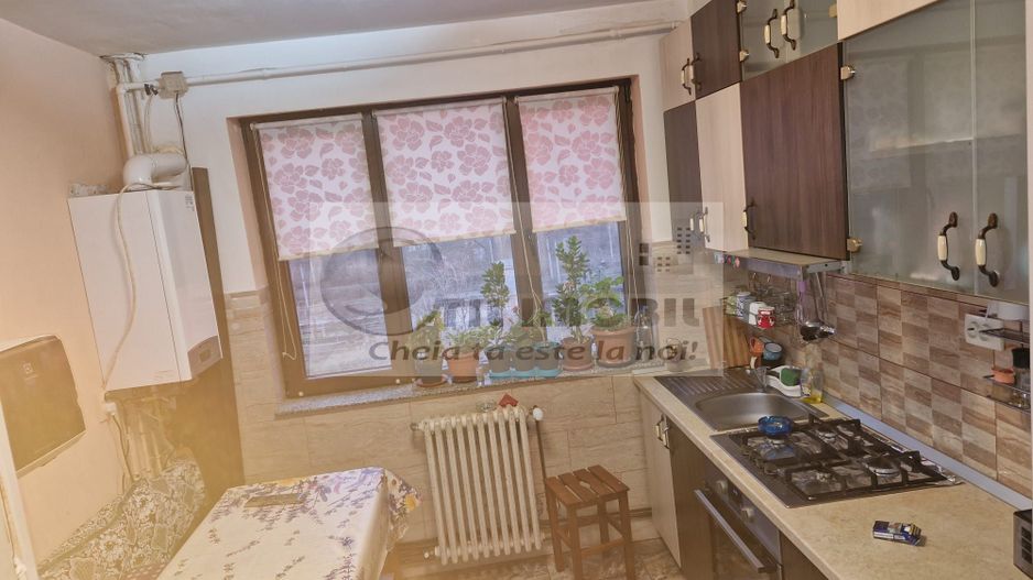 Apartament de vanzare 3 camere ,Gara - Poză 8