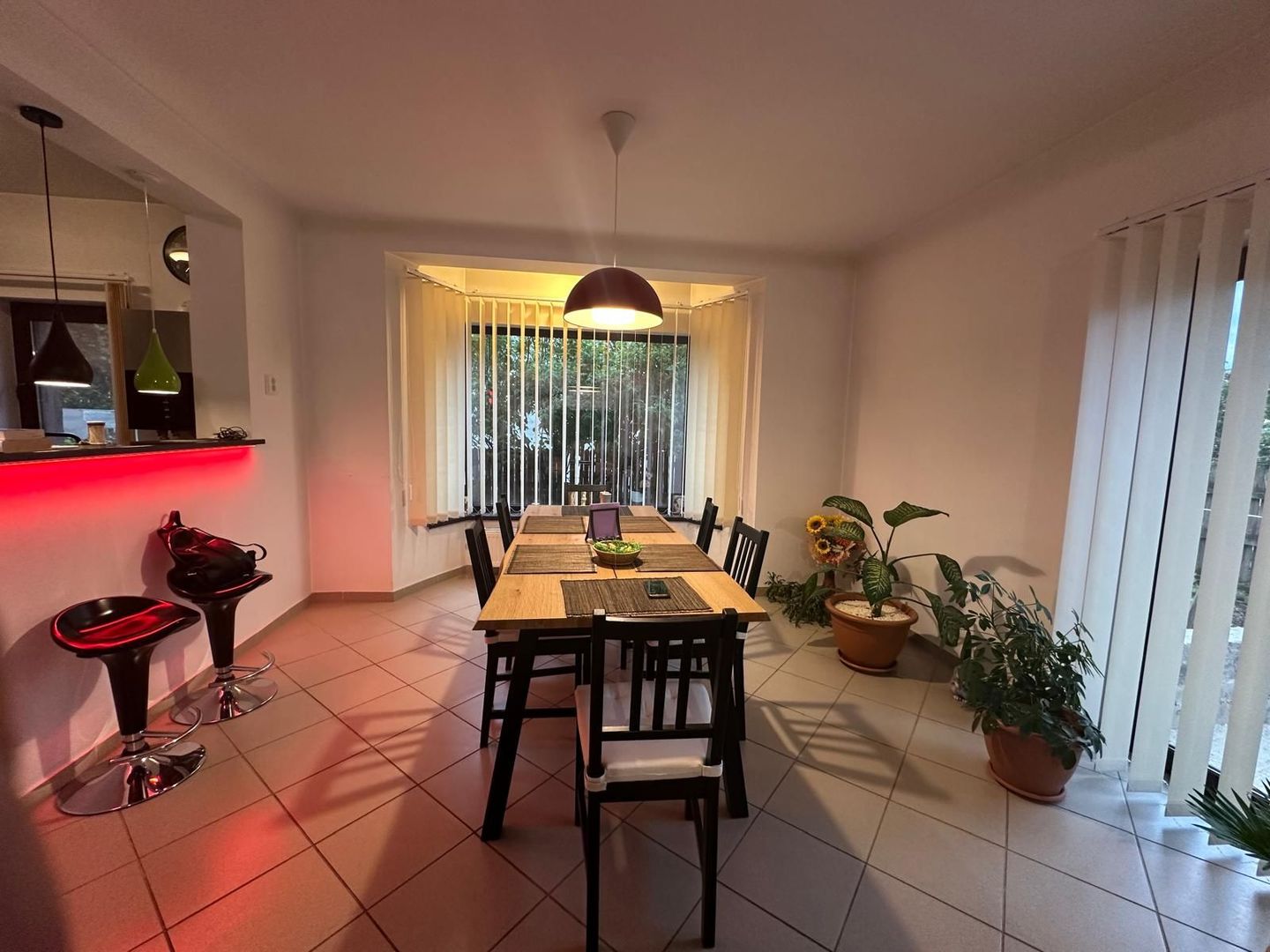 Casă individuală P+1E, construită în 2013–zonă liniștită, exclusiv de case - Poză 7