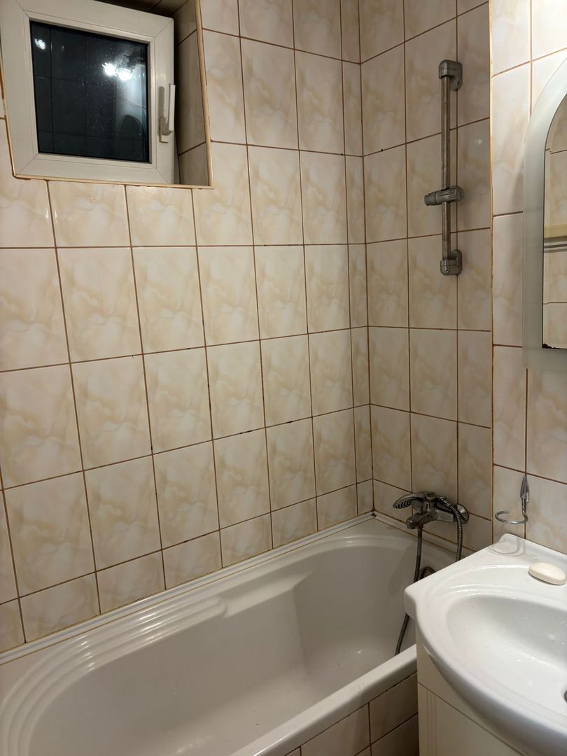 AP. 2 CAMERE PIATA SUDULUI, LOC PARCARE, BUCATARIE INCHISA, MODERN - Poză 7