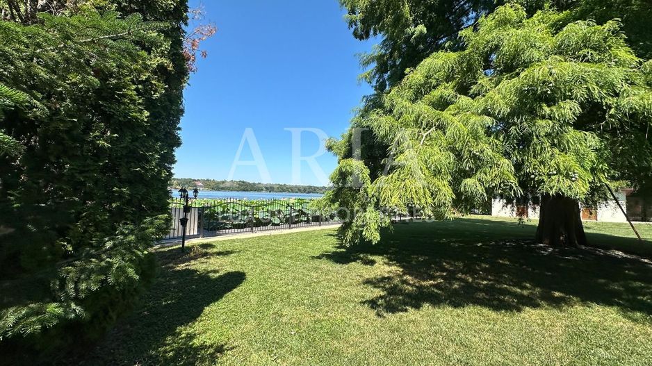 VILĂ INDIVIDUALA LAKEFRONT SNAGOV | POOL - Poză 20