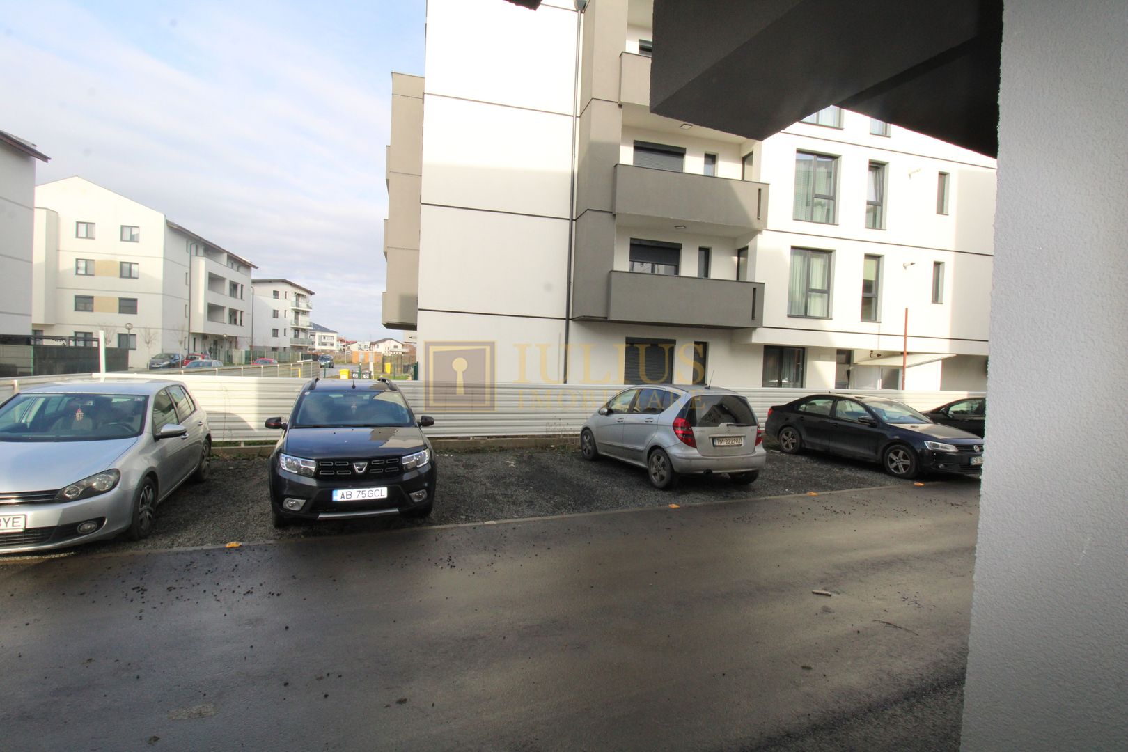 nou Parter 2 camere 1 loc parcare si 30 mp de terasa cu acces din living - Poză 11