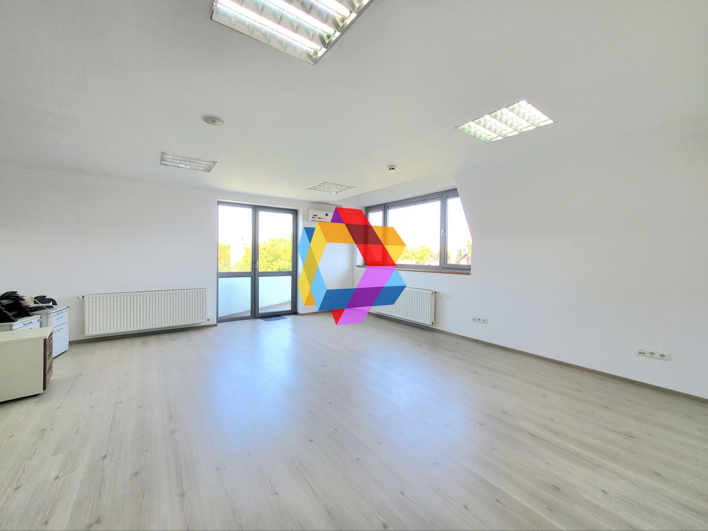 Spatiu de birouri la casa - 565 mp # plus-imo.ro - Poză 5