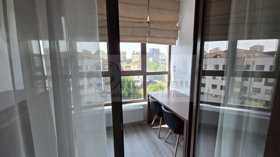 Apartament amenajat LUX – 2 minute de Palas Mall - Poză 3