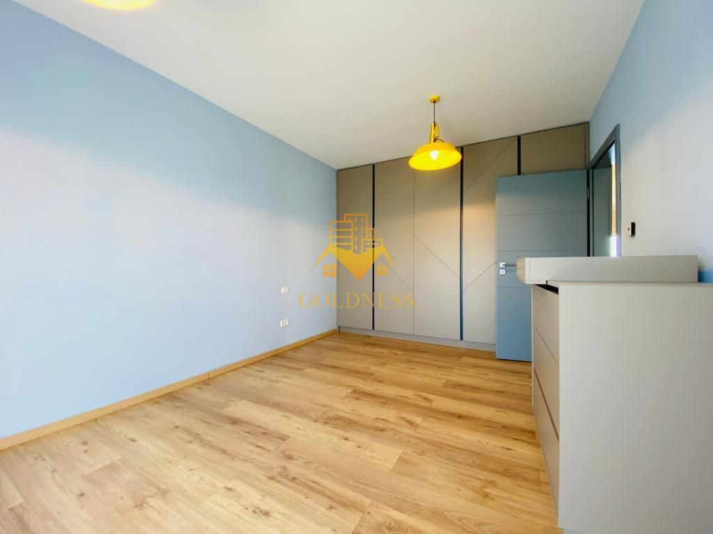Penthouse, 3 camere, 2 bai, 2 parcari, Europa Zona Leroy Merlyn,Toyota - Poză 3