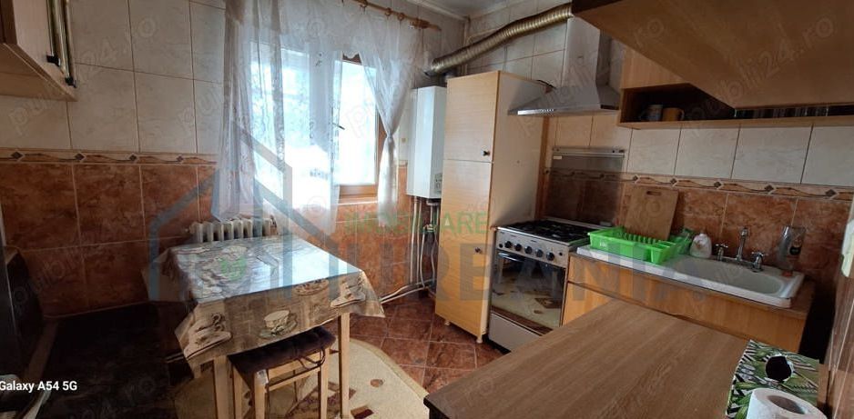 Apartament 3 camere de închiriat, Nicolina, Iași - Poză 2