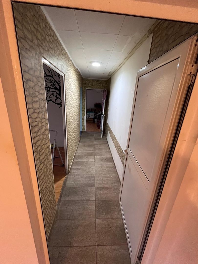 Apartament 4 camere bloc anvelopat Apusului, Pacii, Militari - Poză 10