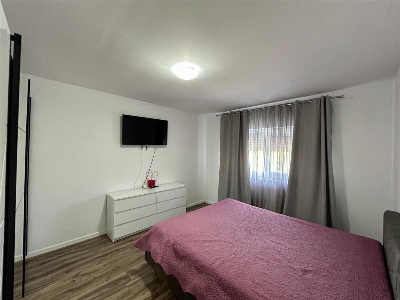 Apartament 2 camere, decomandat, 2 locuri de parcare - C. Arhitectilor - Poză 8
