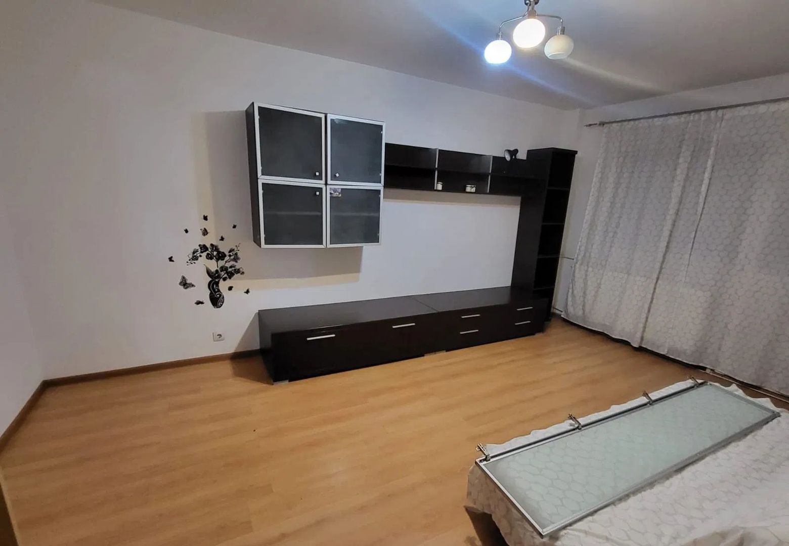 Apartament  3 camere de vanzare Gorjului - Poză 1