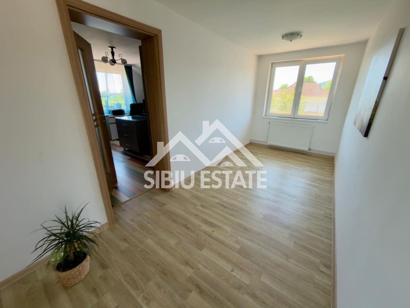Casa Spectaculoasa Semipasiva cu teren de 1.000 mp.de vanzare in Orlat - Poză 11
