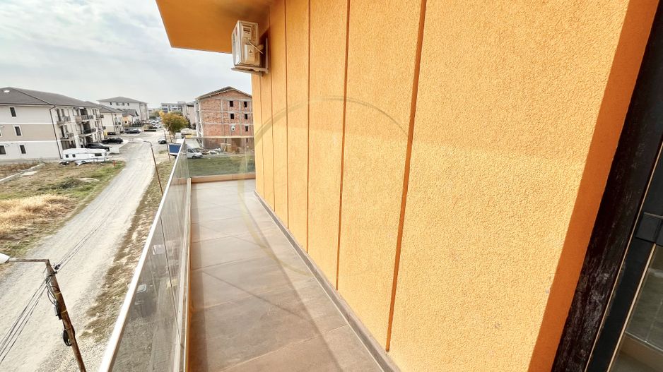 SUPER PREȚ | Apartament cu 2 camere -  Giroc - zona Planetelor - FOARTE SPAȚIOS - Poză 11