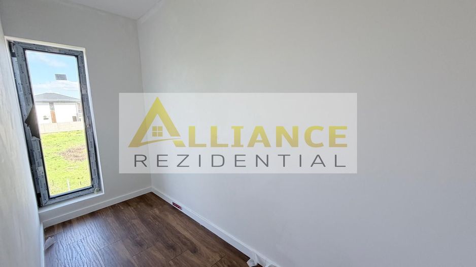 Casa Individuala - 4 camere - 3 bai - 300mp teren - Poză 8