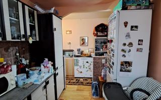 Apartament cu 3 camere 65 m ² etaj 2 ULTRACENTRAL - Poză 6