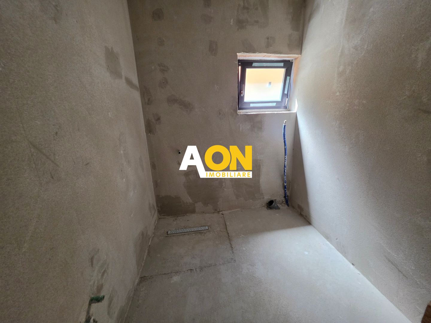 Duplex cu predare la cheie, 4 camere,  250 mp teren, zona Schit - Poză 21