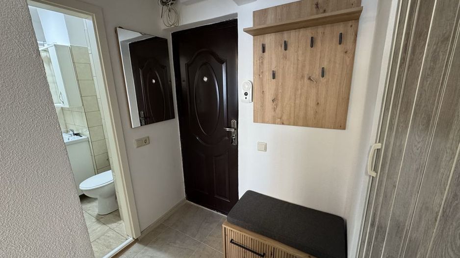 APARTAMENT 1 CAMERA PRIMA INCHIRIERE | ZONA STRAND | BARSEI - Poză 3