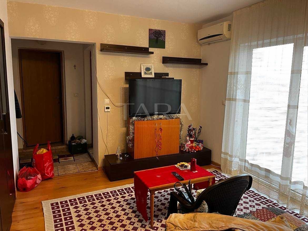 Apartament cu 1 camera, zona Lidl, complet renovat. - Poză 2