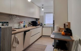 Apartament cu trei camere, zona Astra 63 mp, Renovat 2025 - Poză 5