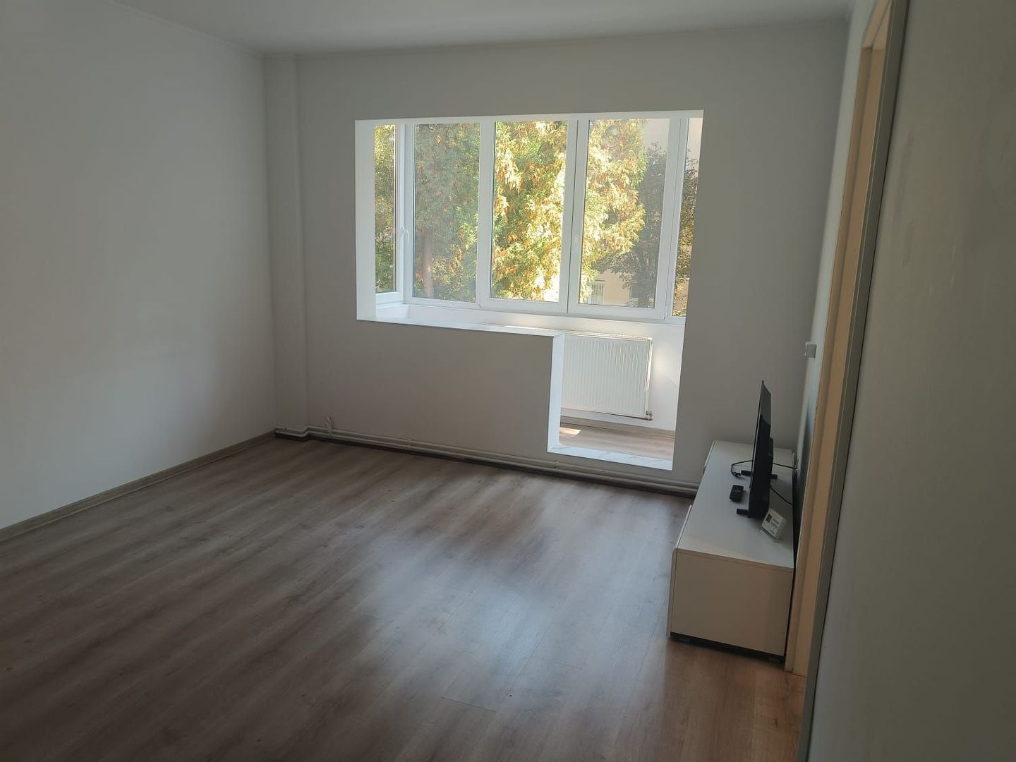 Apartament 2 camere zona Astra,strada Uranus - Poză 3