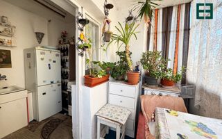 Garsoniera etajul 3 zona Aurel Vlaicu - Arad - Poză 9