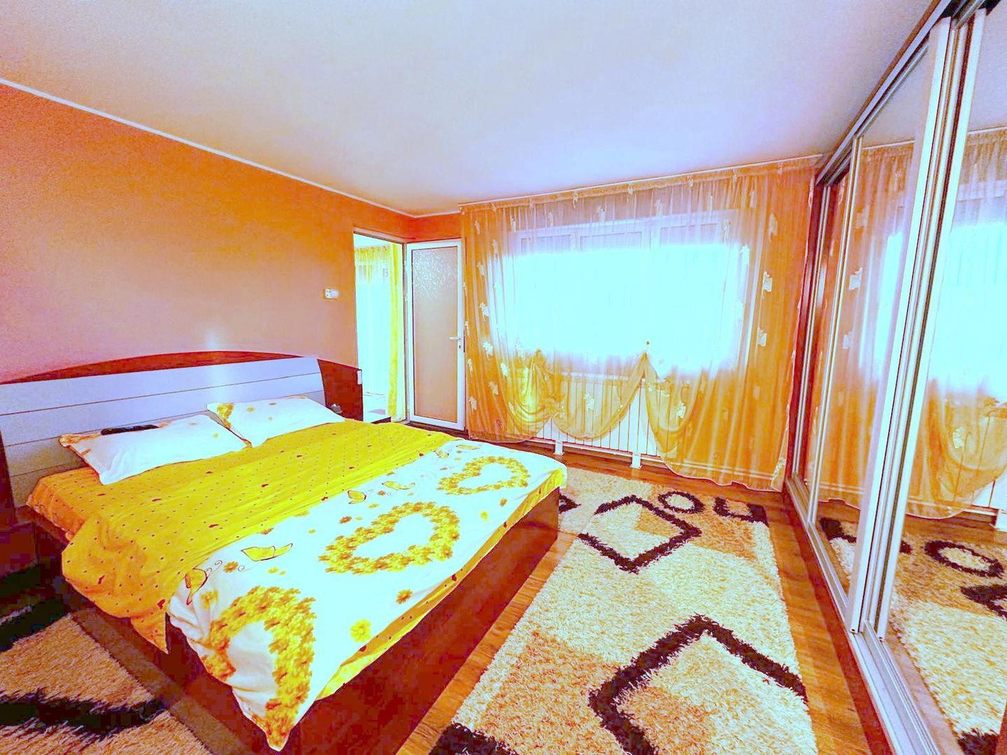 Vila de vanzare zona Metro/Arcasilor - P+1E+M - Poză 11