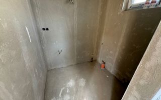 Casa 4 Camere Semifinisata, Curte 450mp, Terasa 65mp,  Dezmir - Poză 12