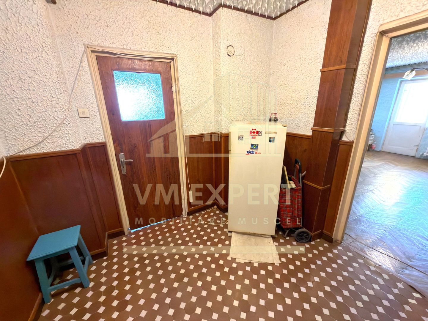 APARTAMENT 3 CAMERE ETAJ 4 CAMPULUNG - Poză 10