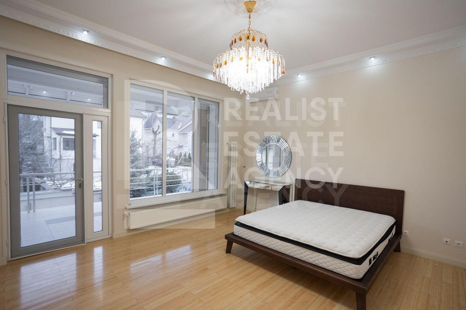 Chirie, casă, 6 camere, strada Ghidighici, Buiucani - Poză 12