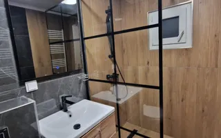 Apartament 3 camere ,decomandat, 62 mp, 2 balcoane, zona Floresti - Poză 12