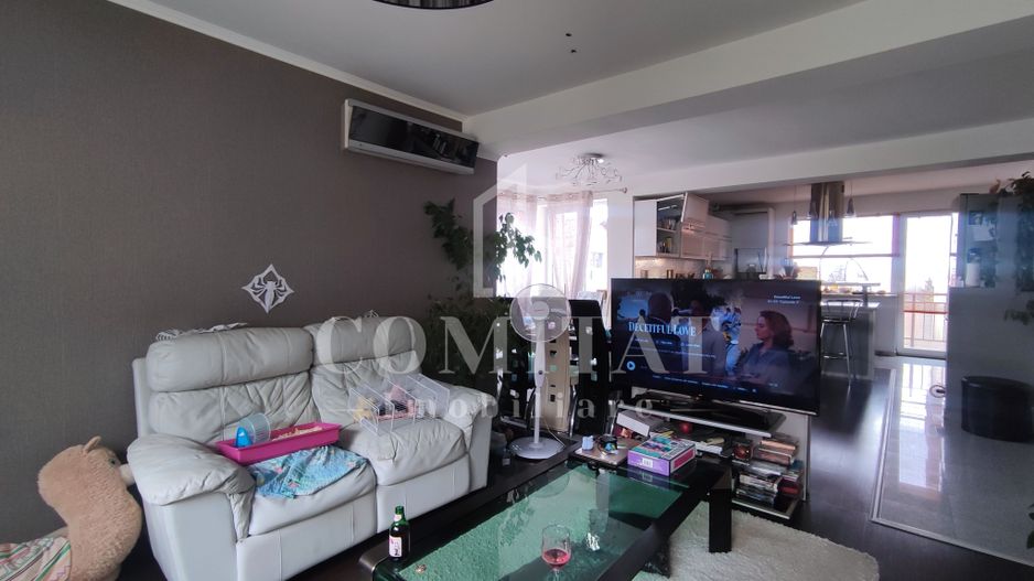 APARTAMENT DE VÂNZARE | TERASĂ 11 MP + PARCARE | BLOC TIP VILĂ - Poză 5