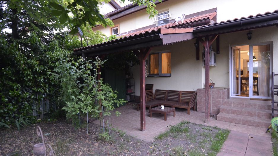 Casa insiruita zona Pipera complex rezidential AZUR - Poză 3