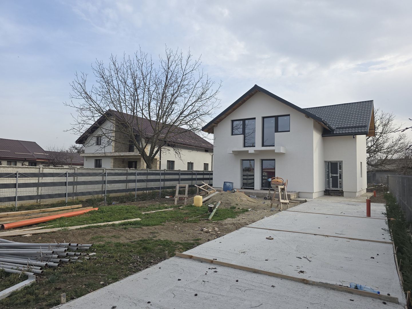 Ocazie in Caciulati! Casa idividuala noua la 15 minute de capitala! - Poză 3