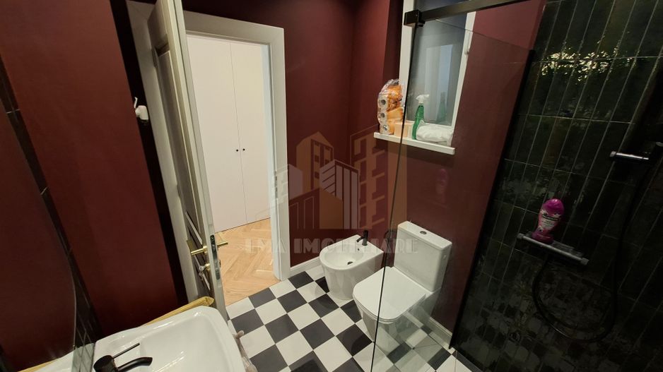 Apartament 3 camere Poarta Schei Brasov - Poză 8