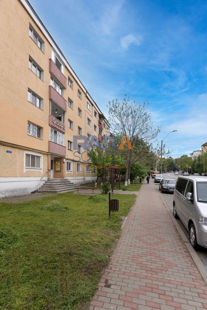 4 camere - renovat 2024, mobilat și utilat, la cheie - Poză 18