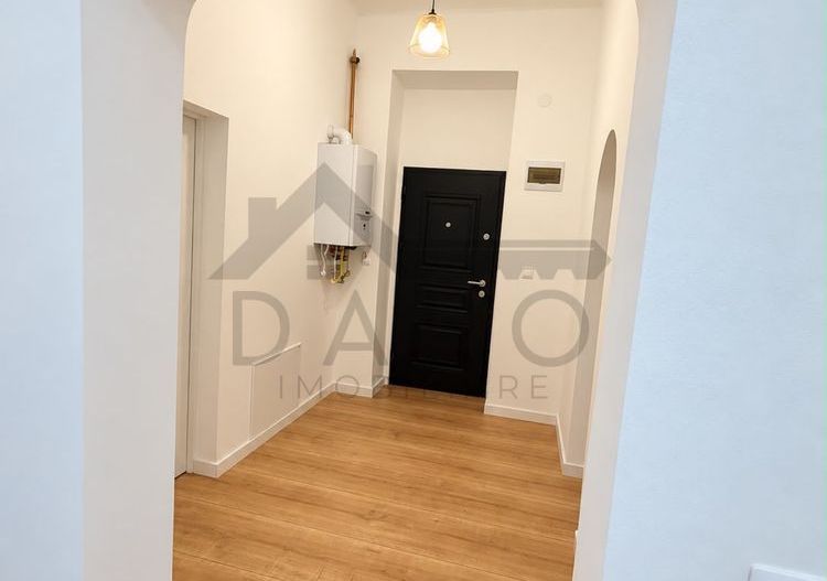 Apartament  complet renovată în inima orașului Târgu Mureș, Piața Trandafirilor - Poză 8
