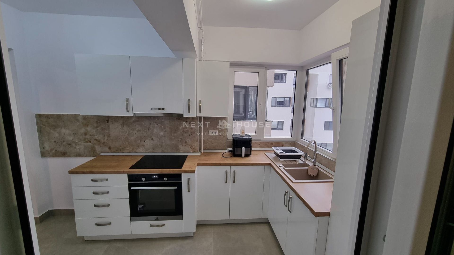 Apartament ( Rahova - Parcul Carol ) -2 km de Unirii - parcare inclusa - Poză 8
